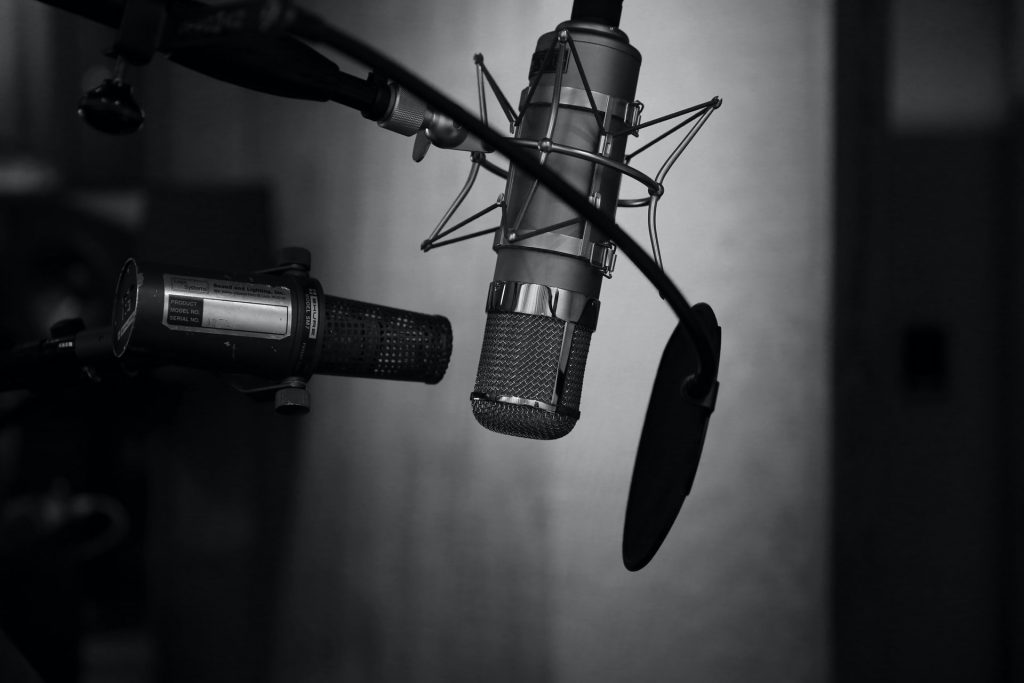 podcast recording equipment microphone